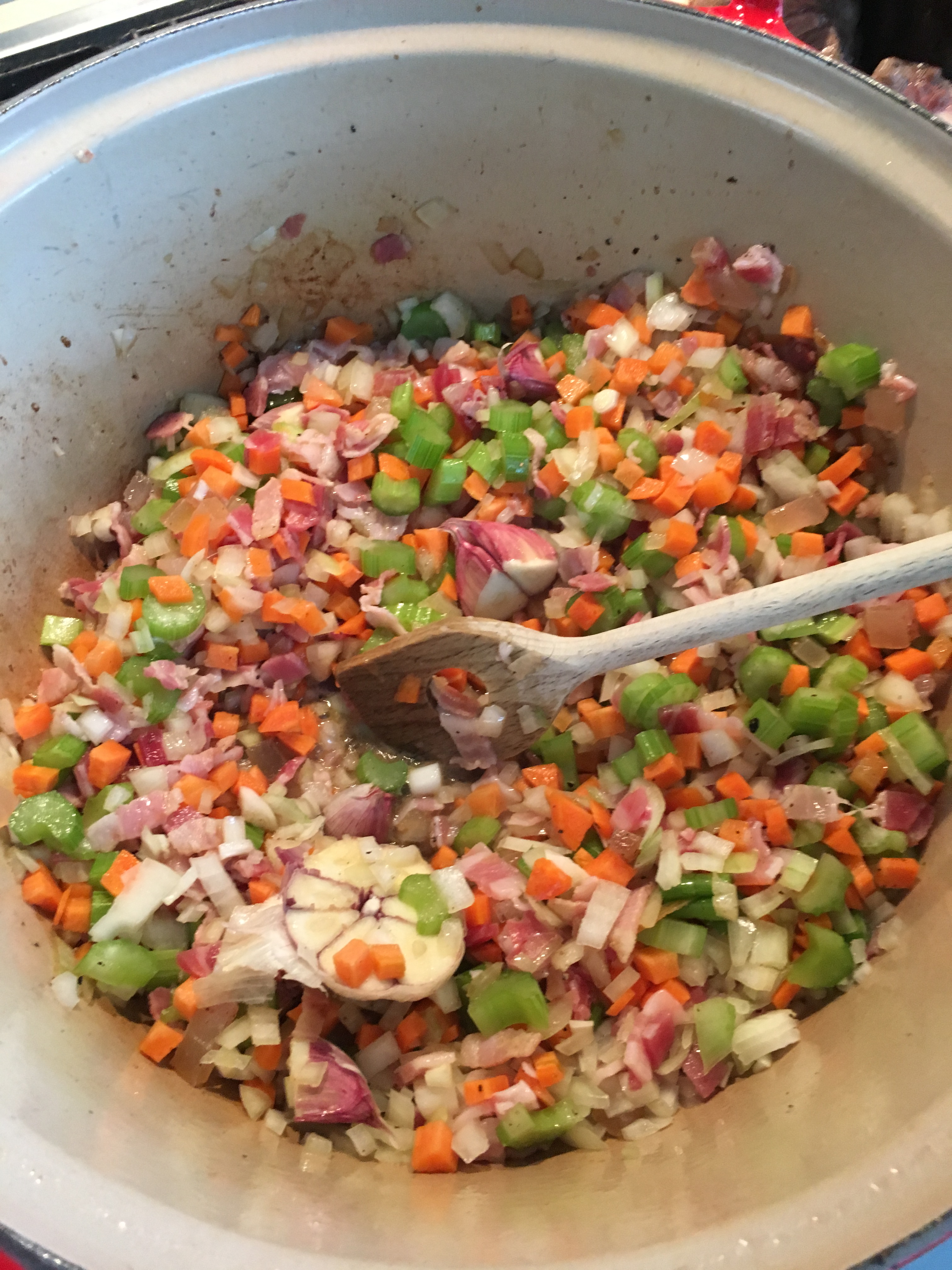 62538379_431106381021485_2247585419975720960_n