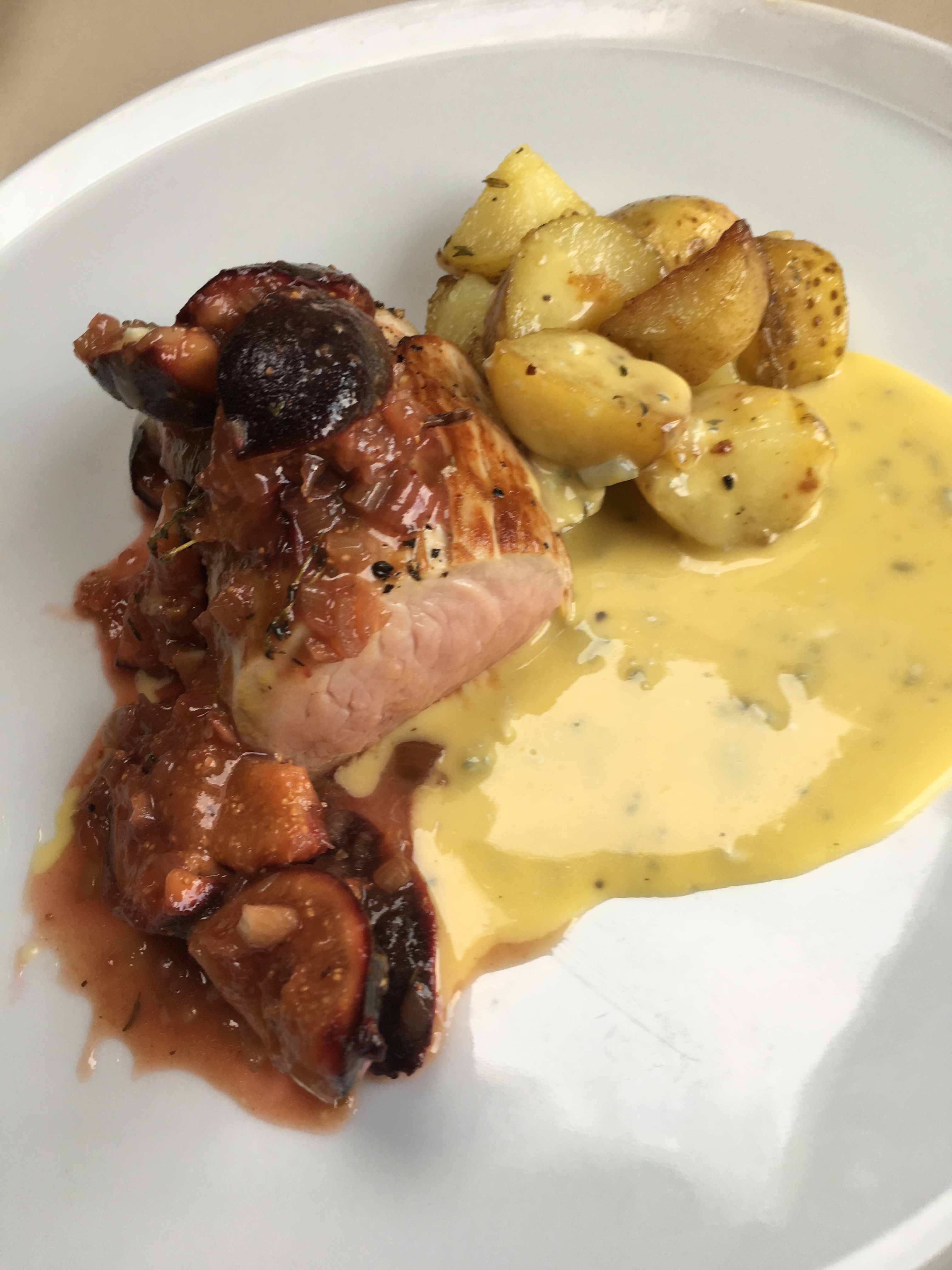 68581127_671729899974682_4108822004642086912_n