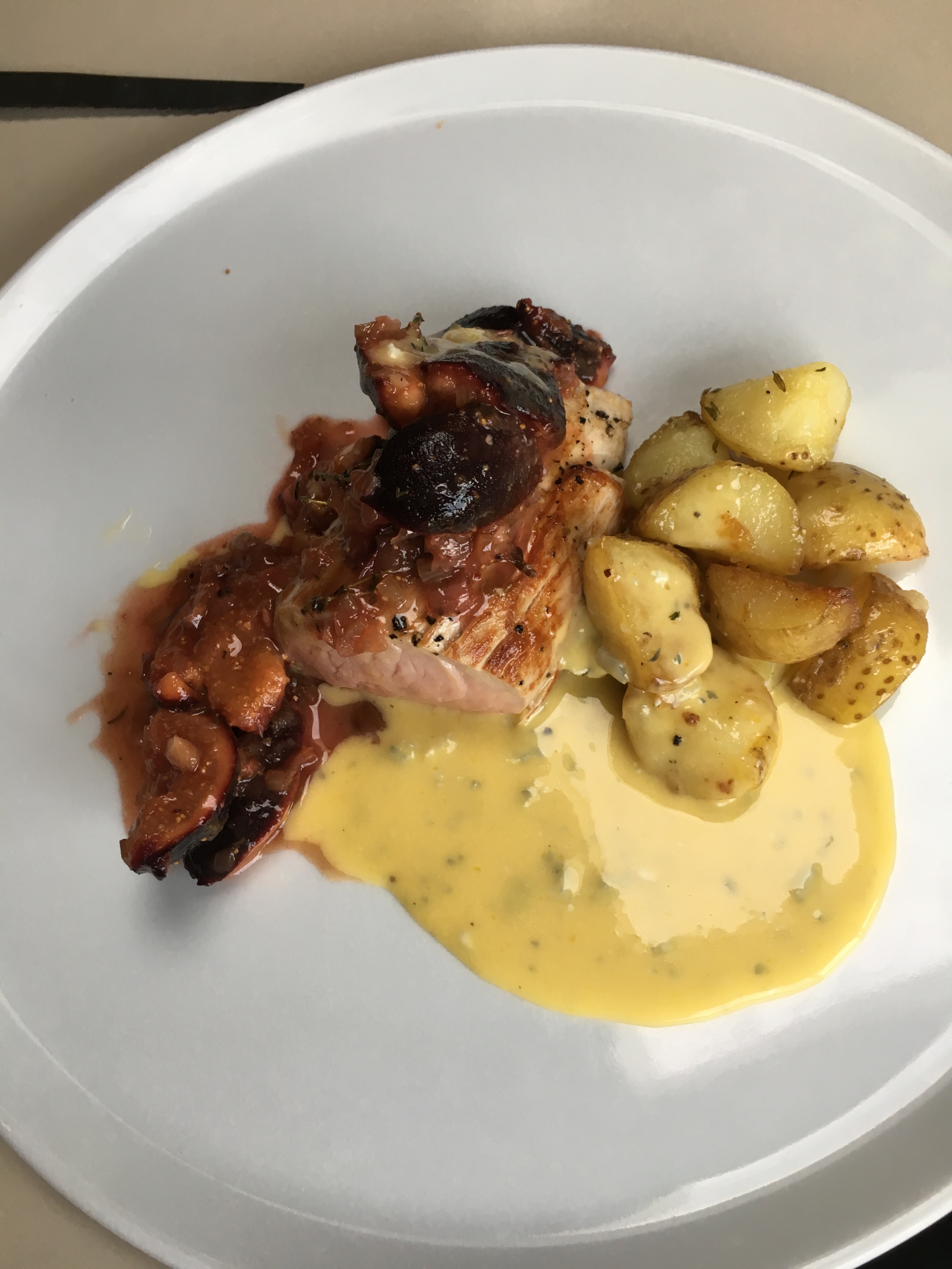 68593651_442765452981363_4771296482139570176_n