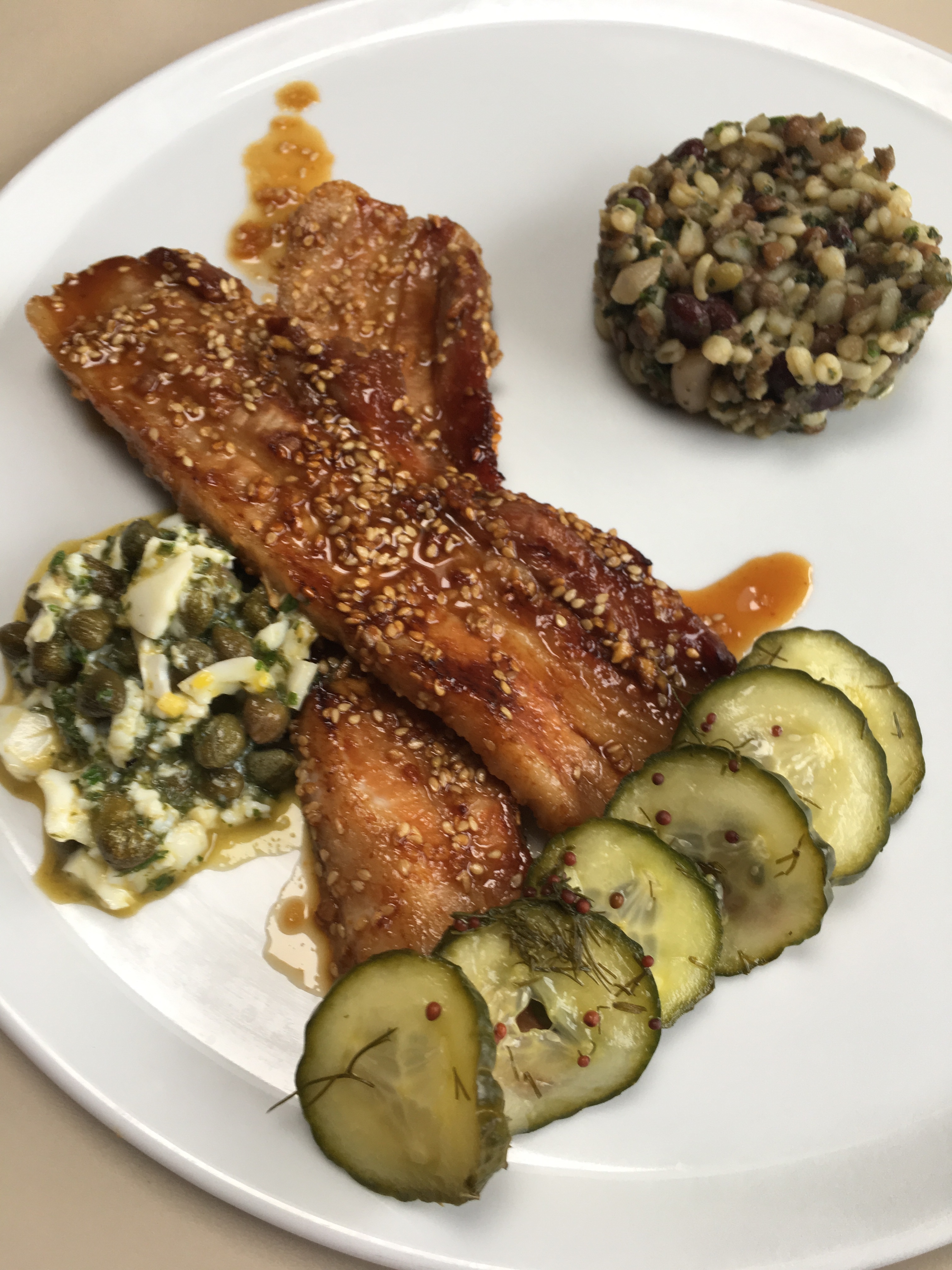 68703386_365524431036207_5154242290306252800_n