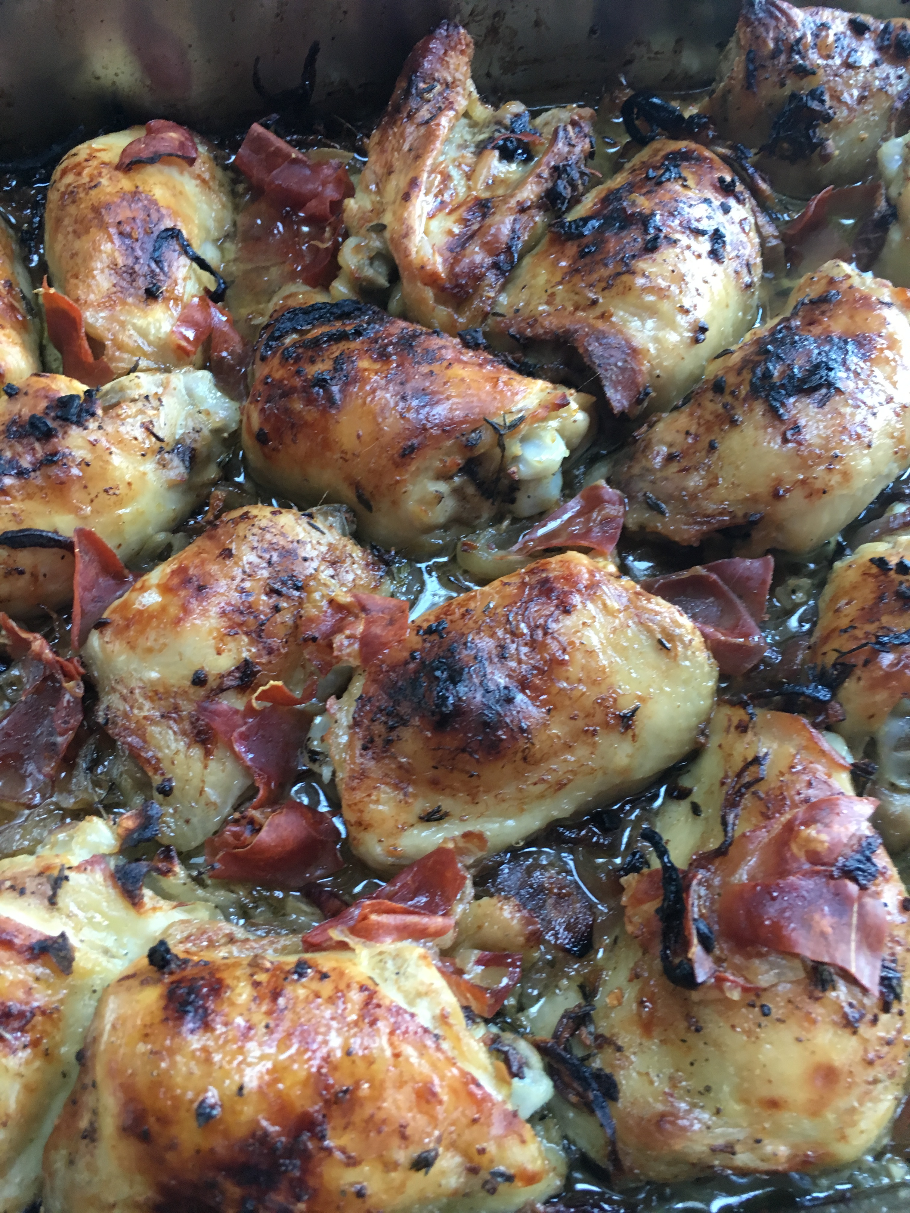 70333632_303300617203521_6623787912095858688_n