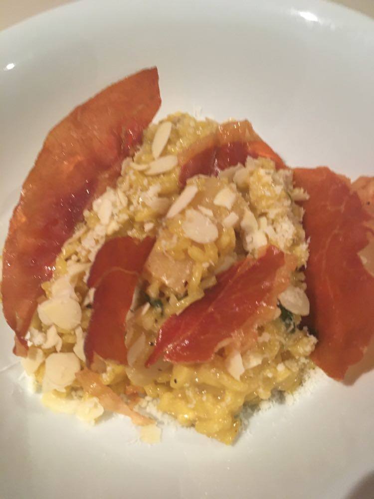 90457881_221357379219012_7302903463719993344_n