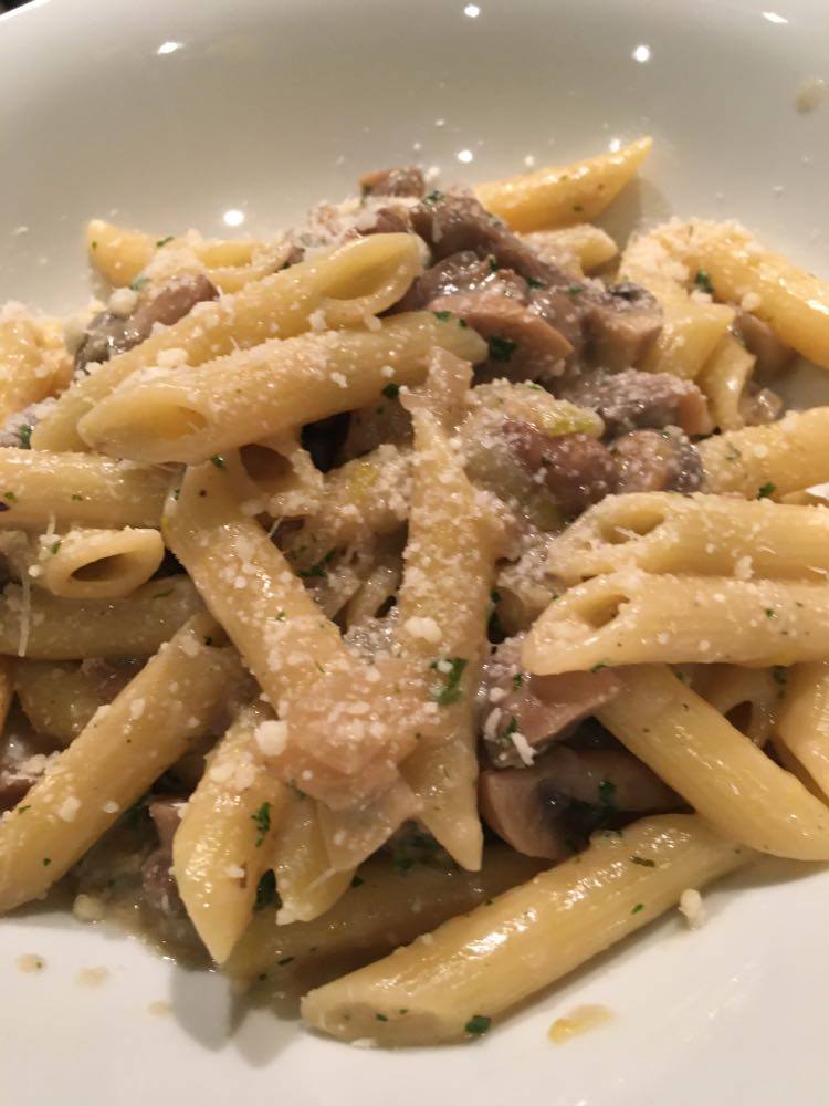 90566549_515589952485019_6831508812751437824_n