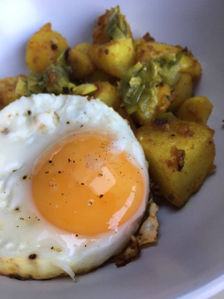 91393717_590489124903739_1188606957645201408_n