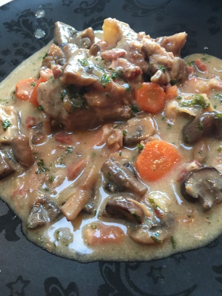 94102444_2611391949150648_6407333990012813312_n