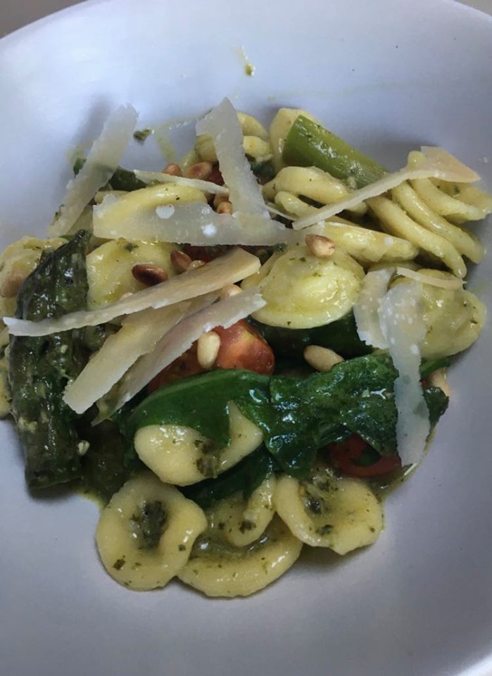 96677037_556221851968490_2264703802407911424_n